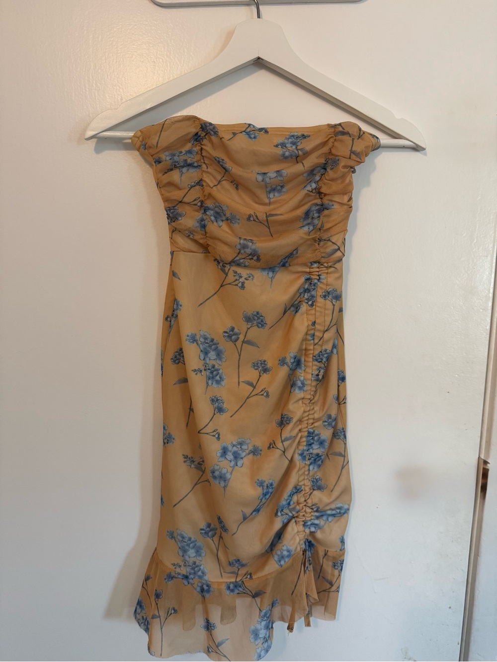 PrettyLittleThing Mustard Strapless Midi Dress with Blue Floral Print